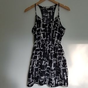 Back cut out strappy dress